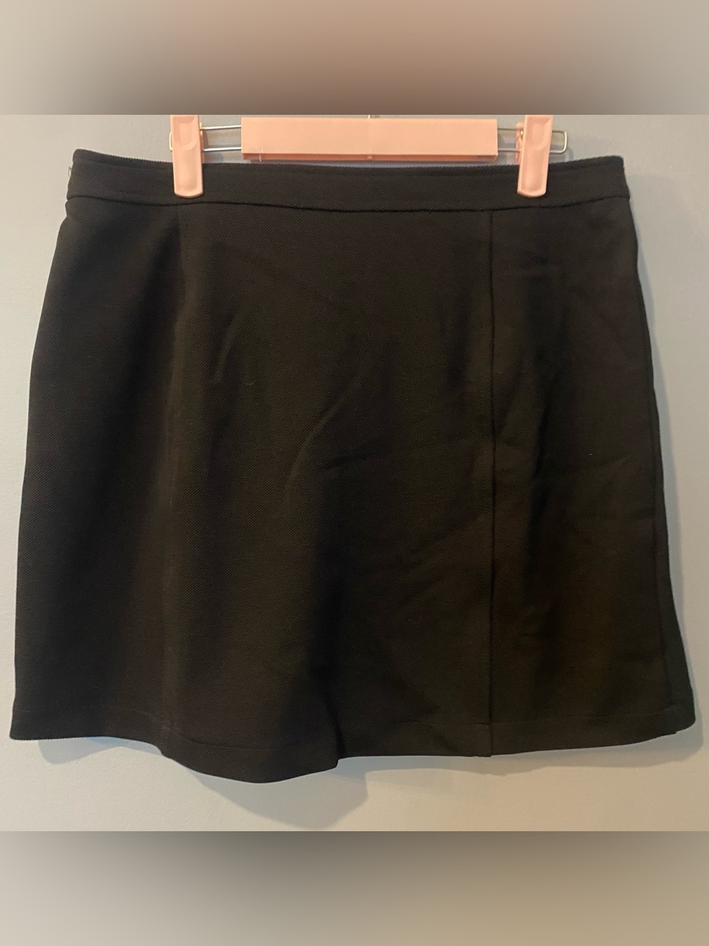 Y2K American Eagle Outfitters black Skirt with Red Star Tag